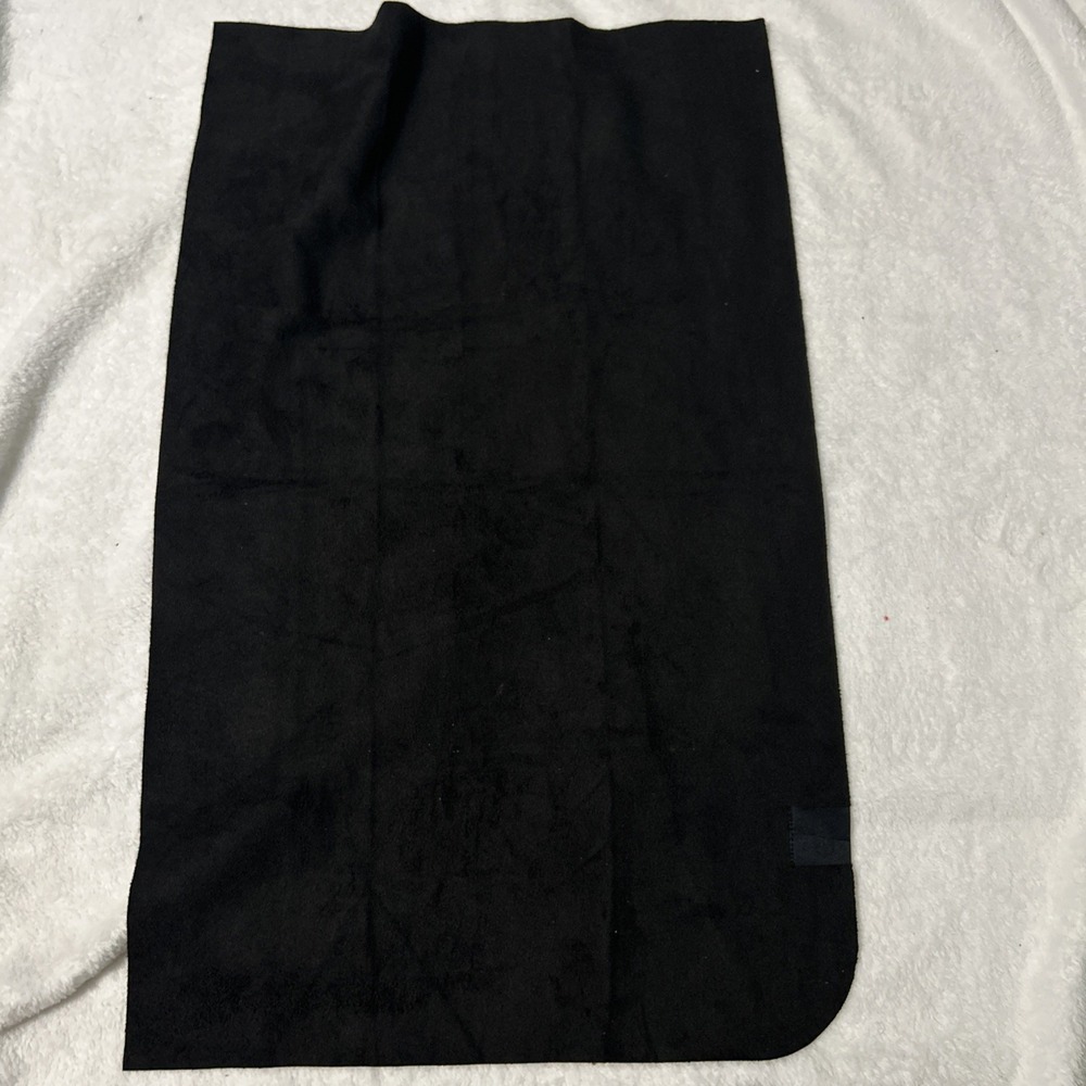 Lululemon Black Hand Towel Gym Yoga Workout Fitness Sweat Towel Logo, NWOT